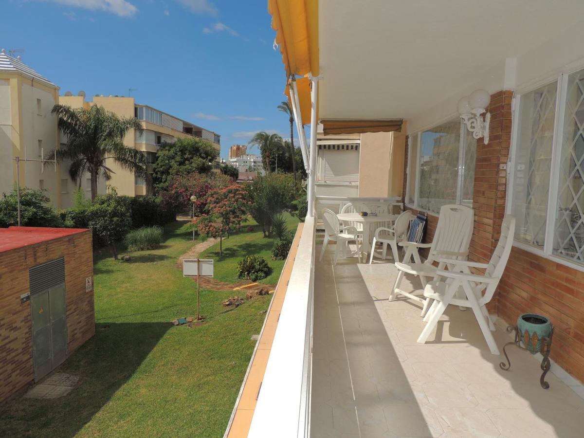Eurosol Carihuela Beach Torremolinos Bagian luar foto