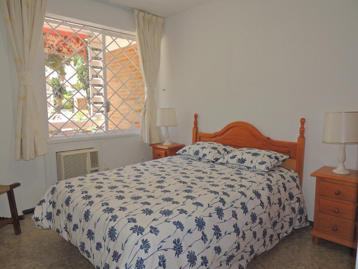 Eurosol Carihuela Beach Torremolinos Bagian luar foto
