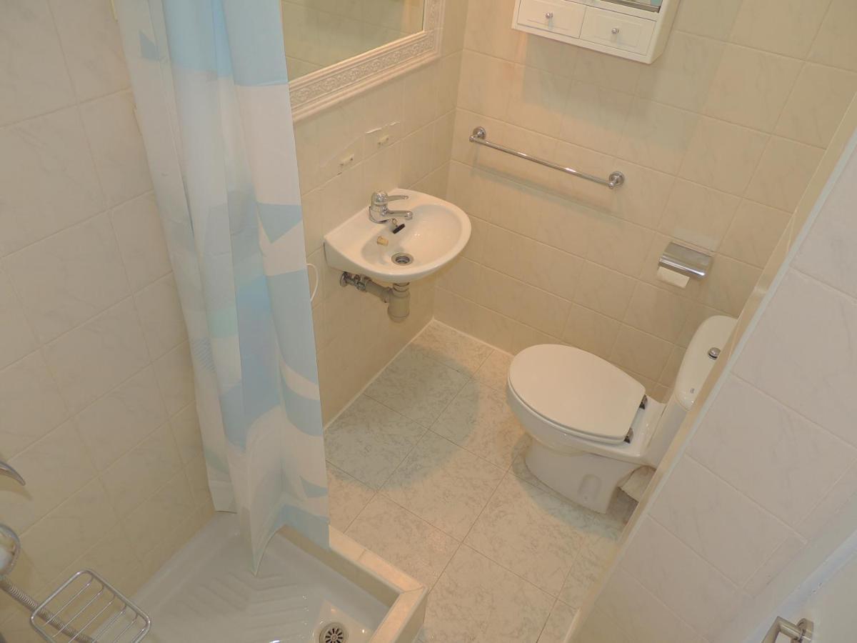 Eurosol Carihuela Beach Torremolinos Bagian luar foto