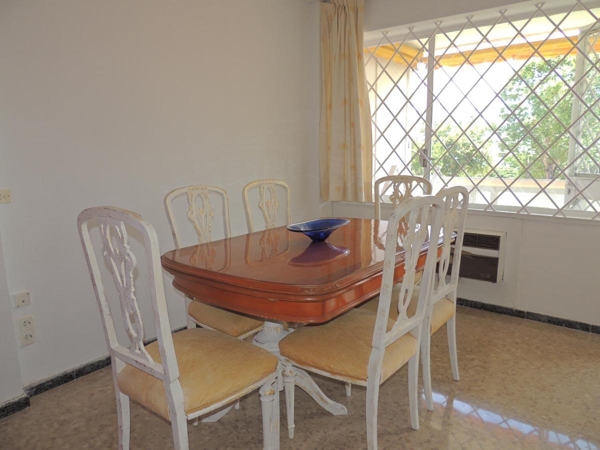 Eurosol Carihuela Beach Torremolinos Bagian luar foto